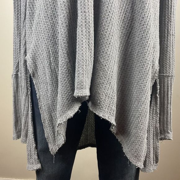Free People Womens Ventura Oversized Top Tunic Small Gray Waffle Knit Distressed - Picture 3 of 10